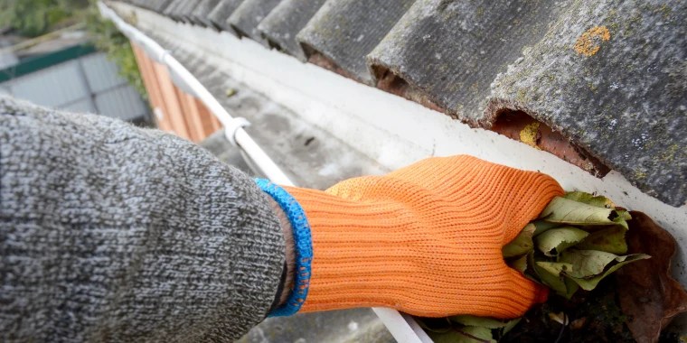 Top 3 Reasons to Clean Your Gutters